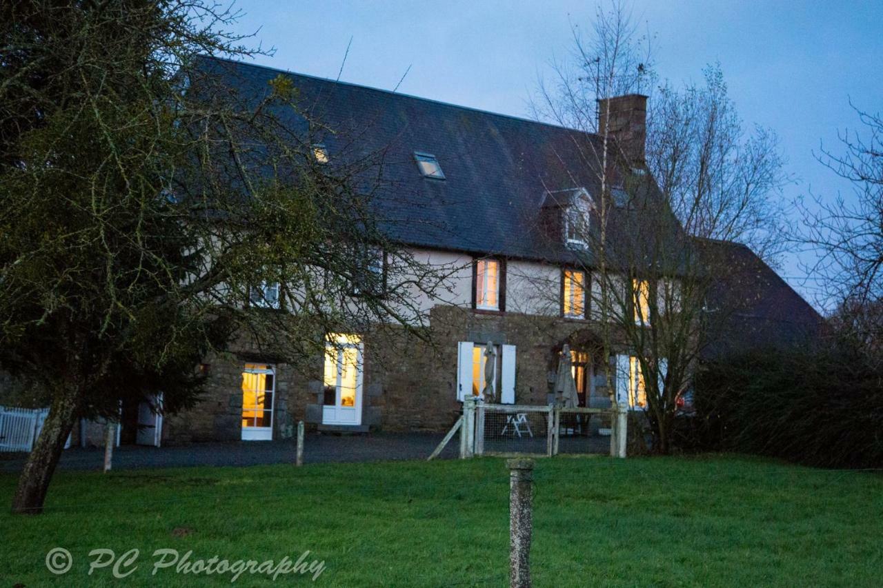 La Maison Du Chene Percy  Exterior photo